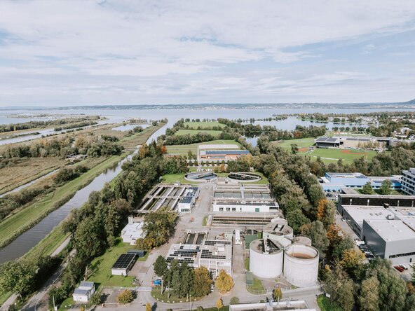 Drohnenaufnahme von Heizwerk Hard